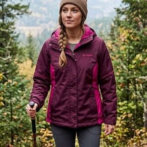 Columbia Burgundy Pink Berry Hiking Waterproof Jacket Lightweight Gorpcore Chic